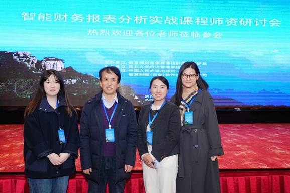 353c723e541aeadd47722d95602d9f3b